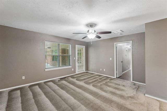 912 E 10th Street, Edmond, OK 73034