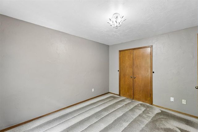 912 E 10th Street, Edmond, OK 73034