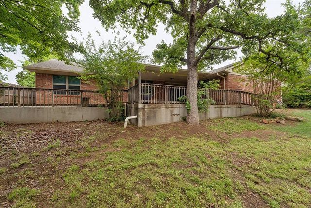 912 E 10th Street, Edmond, OK 73034