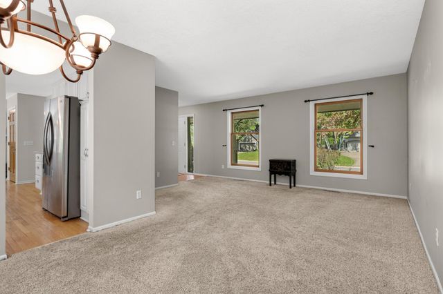 26165 Oak Leaf Trail, Excelsior, MN 55331