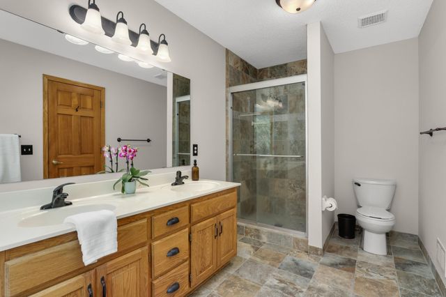 26165 Oak Leaf Trail, Excelsior, MN 55331