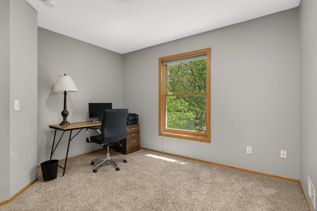 26165 Oak Leaf Trail, Excelsior, MN 55331