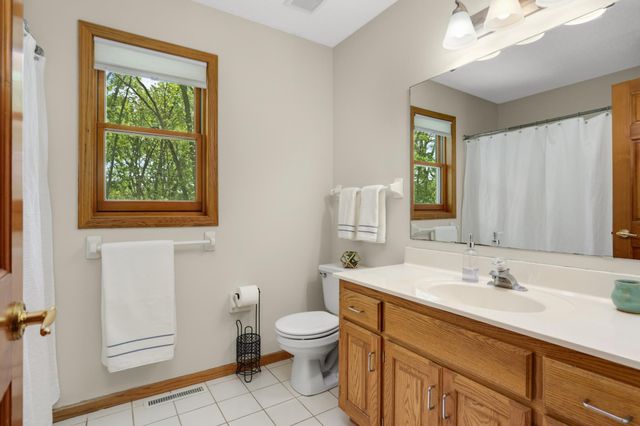 26165 Oak Leaf Trail, Excelsior, MN 55331