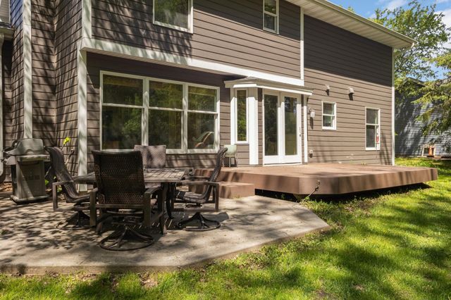 26165 Oak Leaf Trail, Excelsior, MN 55331