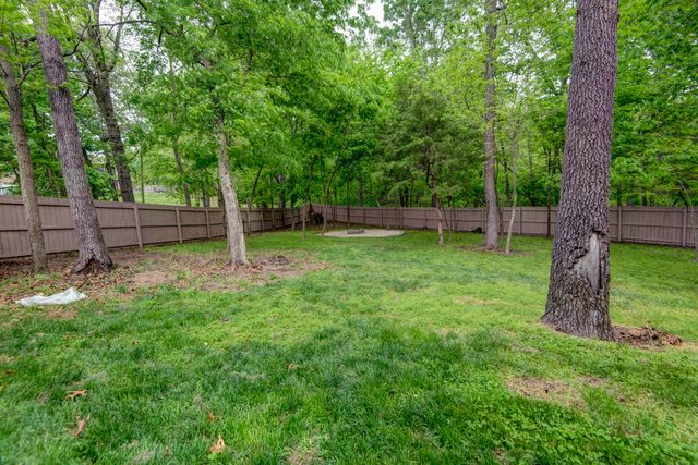 3391 N Wright Wood Avenue, Springfield, MO 65803