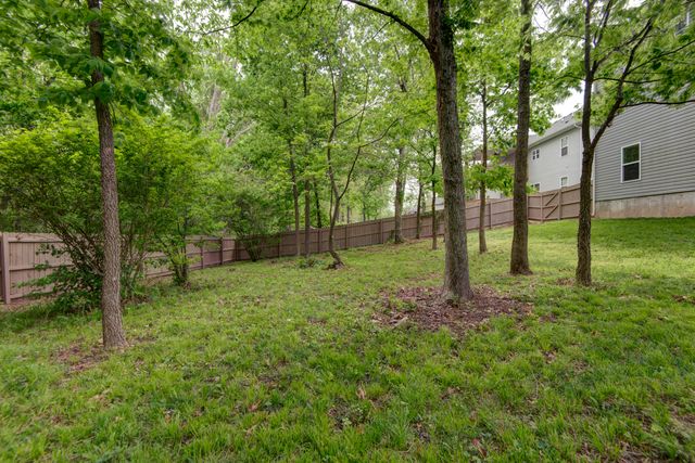 3391 N Wright Wood Avenue, Springfield, MO 65803