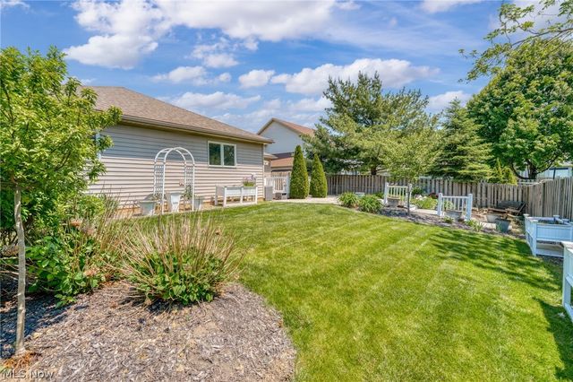 6294 Old Virginia Lane, Parma Heights, OH 44130