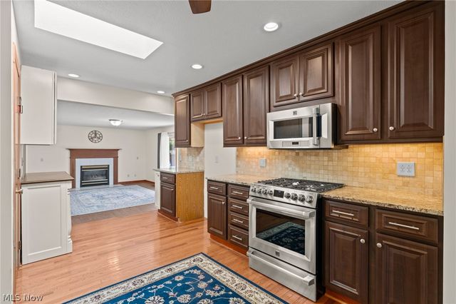 6294 Old Virginia Lane, Parma Heights, OH 44130