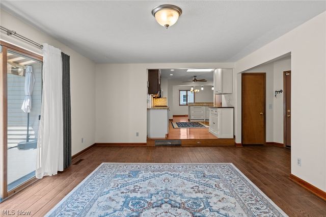 6294 Old Virginia Lane, Parma Heights, OH 44130
