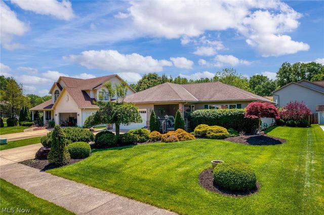6294 Old Virginia Lane, Parma Heights, OH 44130