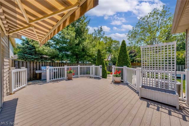6294 Old Virginia Lane, Parma Heights, OH 44130