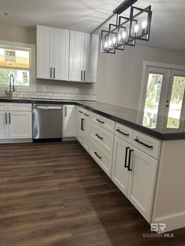 24421 Highway 98, Elberta, AL 36530