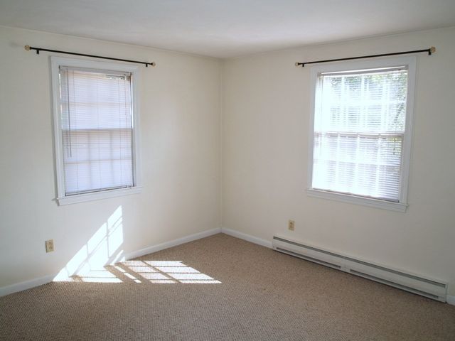 17 Sinai Circle 12, Chelmsford, MA 01824