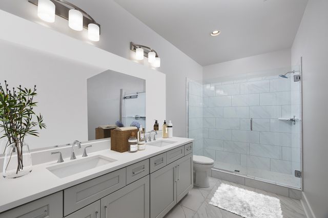 11 Fern Ave, Nashville, TN 37207