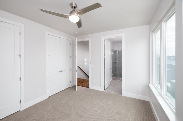11 Fern Ave, Nashville, TN 37207