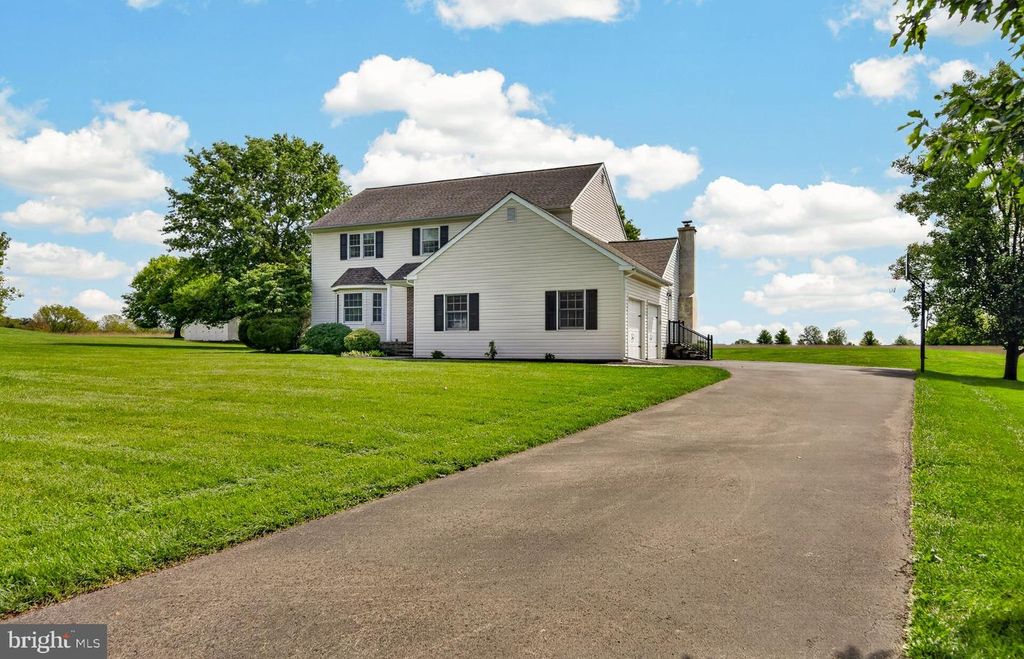 4 MOSES LN, SCHWENKSVILLE, PA 19473 — photo 2