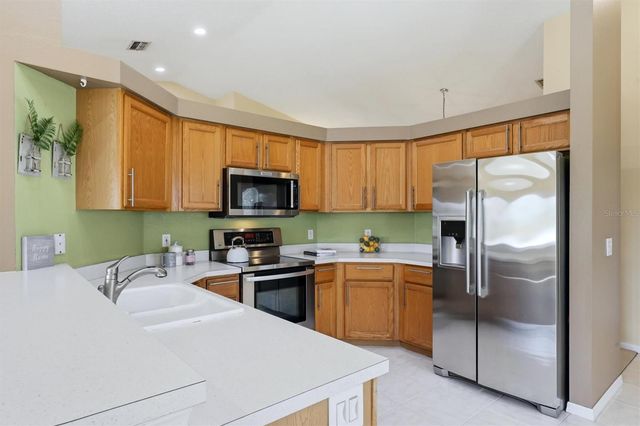 5157 39TH STREET W, Bradenton, FL 34210