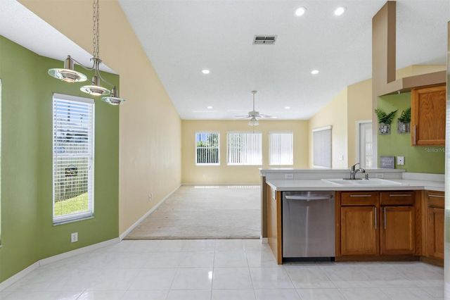 5157 39TH STREET W, Bradenton, FL 34210
