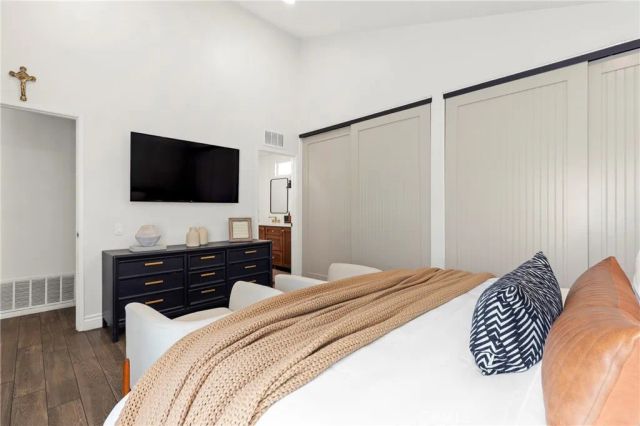 2154 E Wellington, Santa Ana, CA 92701