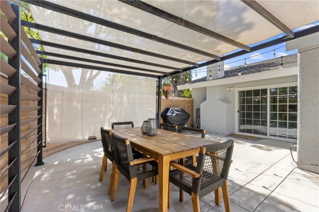 2154 E Wellington, Santa Ana, CA 92701
