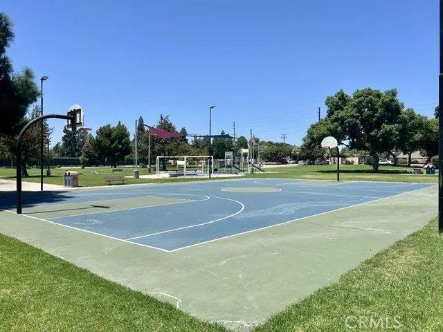 2154 E Wellington, Santa Ana, CA 92701