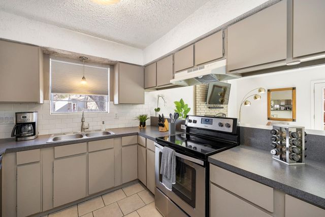 2405 La Casa DR A, Austin, TX 78704