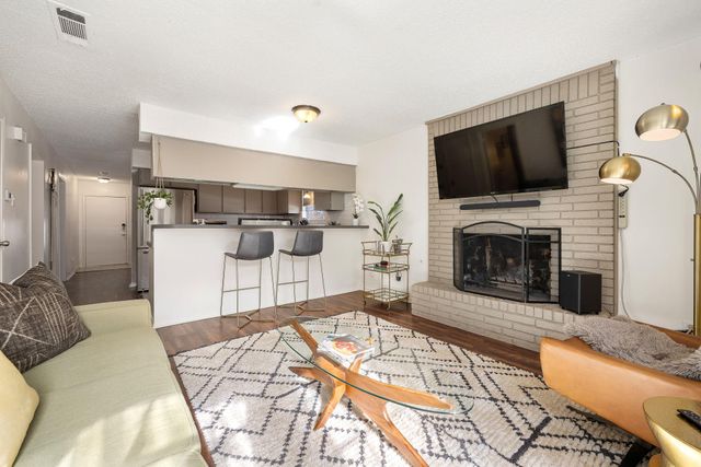2405 La Casa DR A, Austin, TX 78704
