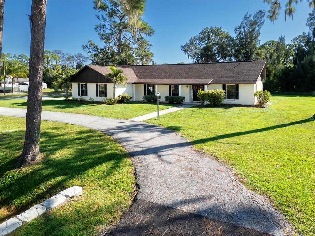 602 10TH STREET SW, Ruskin, FL 33570