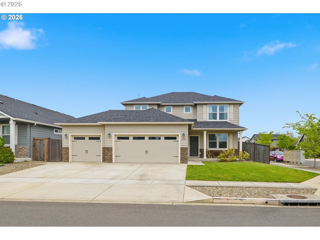 1285 TIRION Ave, Eugene, OR 97404