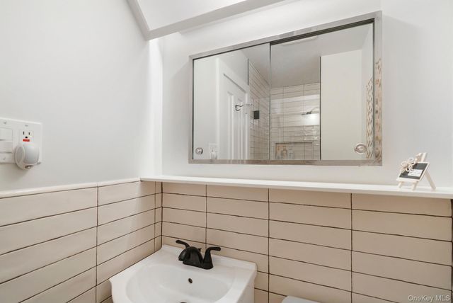 123 Windward, East Hampton, NY 11937
