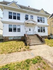 58 STOCKMAN PL, Irvington Twp., NJ 07111