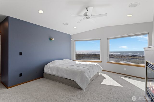 913 Riley Road, Oak Harbor, WA 98277