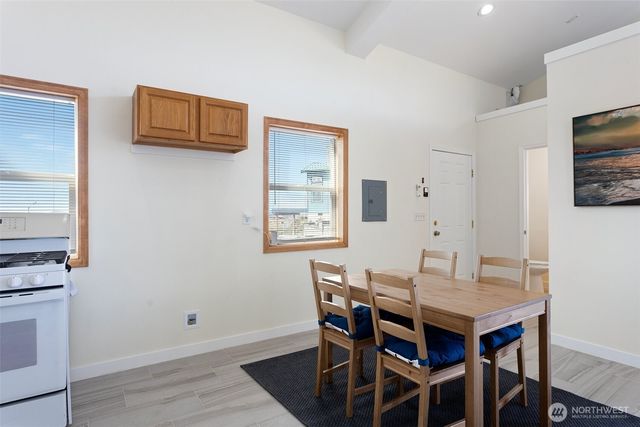 913 Riley Road, Oak Harbor, WA 98277