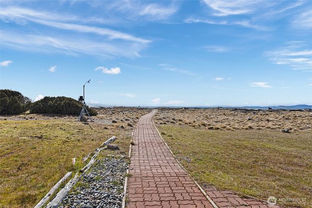 913 Riley Road, Oak Harbor, WA 98277