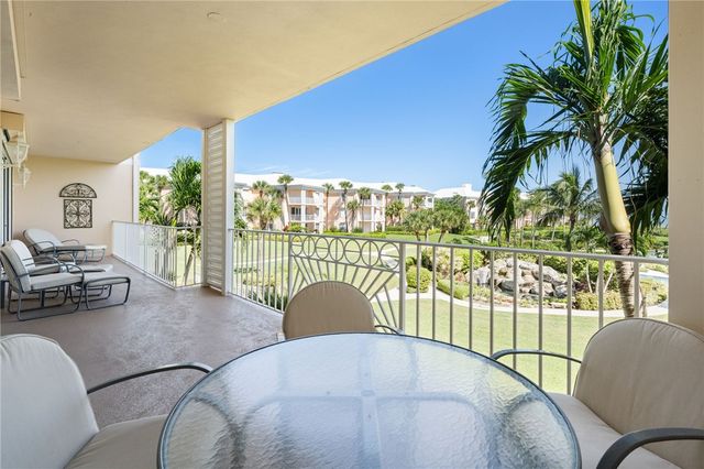 1250 W Southwinds Boulevard 215, Vero Beach, FL 32963