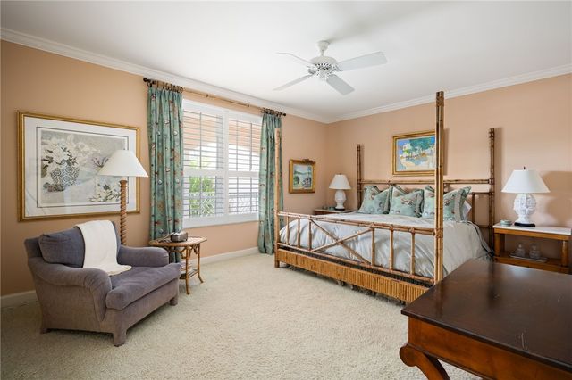 1250 W Southwinds Boulevard 215, Vero Beach, FL 32963