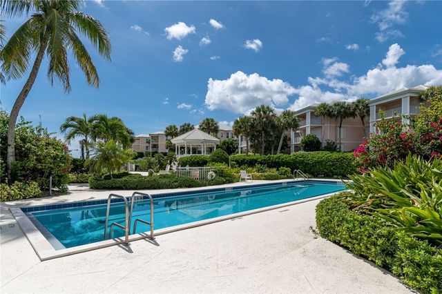 1250 W Southwinds Boulevard 215, Vero Beach, FL 32963