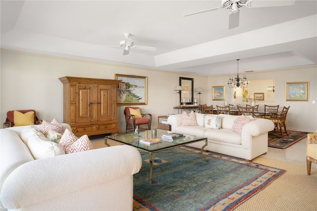 1250 W Southwinds Boulevard 215, Vero Beach, FL 32963