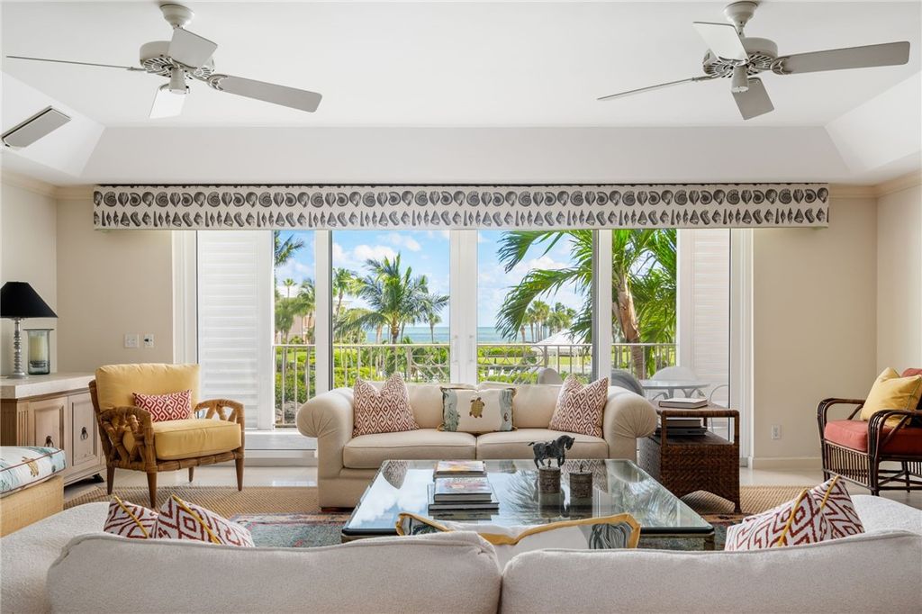 1250 W Southwinds Boulevard 215, Vero Beach, FL 32963