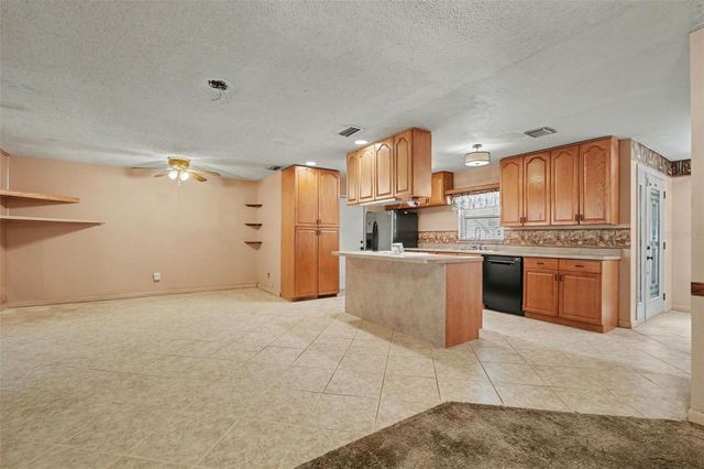 2835 BELLWOOD DR, Brandon, FL 33511