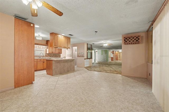 2835 BELLWOOD DR, Brandon, FL 33511