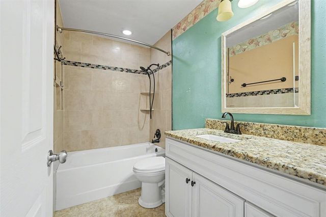 2835 BELLWOOD DR, Brandon, FL 33511