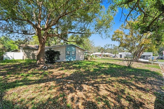 2835 BELLWOOD DR, Brandon, FL 33511