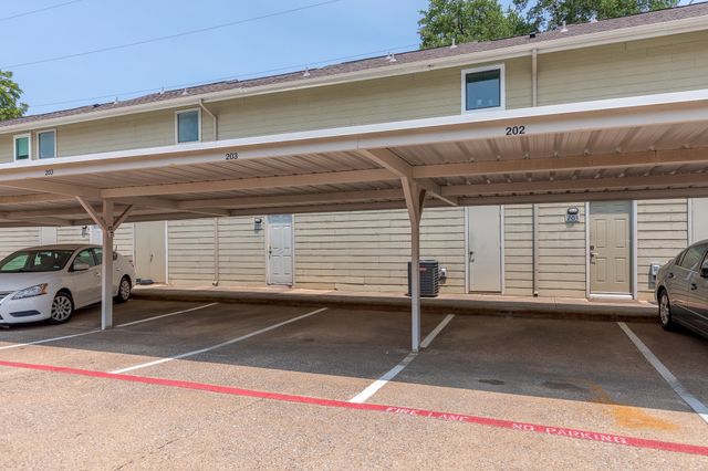 8404 Forest Lane 203, Dallas, TX 75243