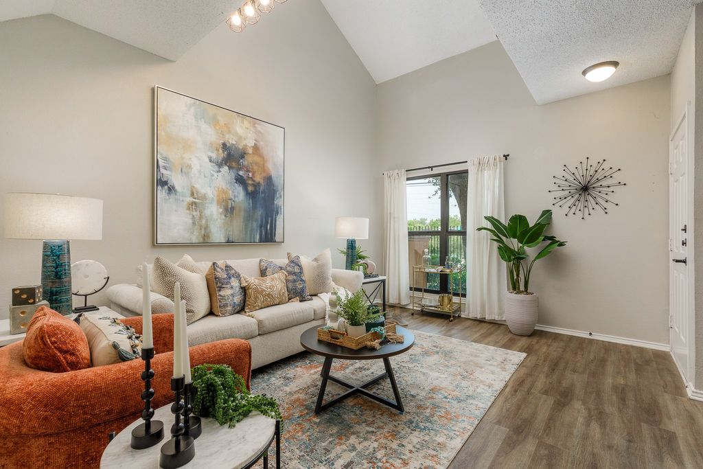 8404 Forest Lane 203, Dallas, TX 75243