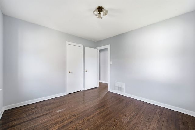 404 River Oaks Drive, Calumet City, IL 60409