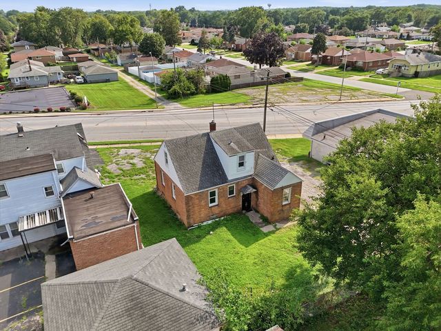404 River Oaks Drive, Calumet City, IL 60409