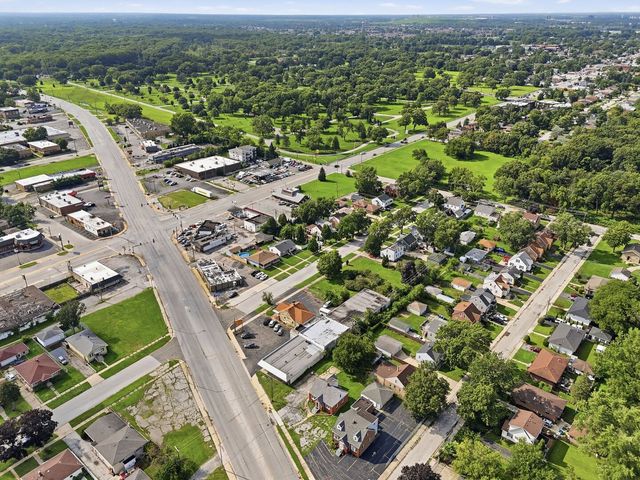 404 River Oaks Drive, Calumet City, IL 60409