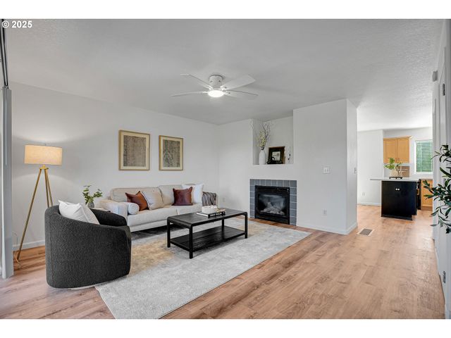 1396 Sw 22ND Ter, Gresham, OR 97080