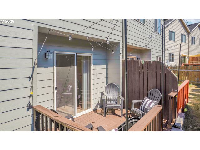 1396 Sw 22ND Ter, Gresham, OR 97080